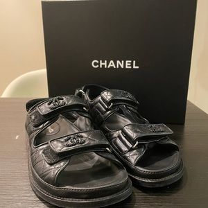 (SOLD)Chanel DAd sandals all black